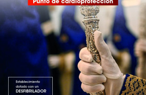 cartel ubicado en todas las zonas donde haya un desfribirlador