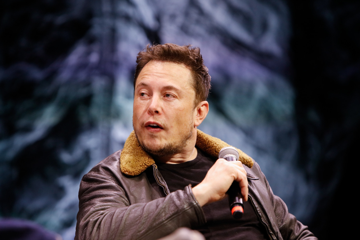 Musk demanda a OpenAI y al director ejecutivo Altman por incumplir el contrato
