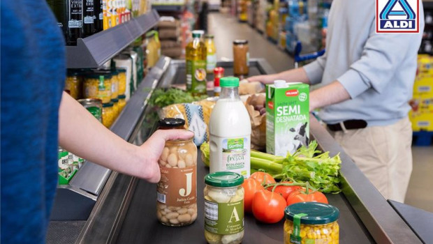 ep aldi facilita un ahorro de cerca de 1000 euros a sus clientes en 2024