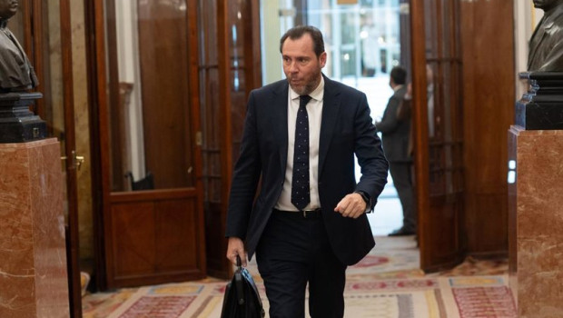 ep archivo   el ministro de transportes y movilidad sostenible oscar puente llega a una sesion