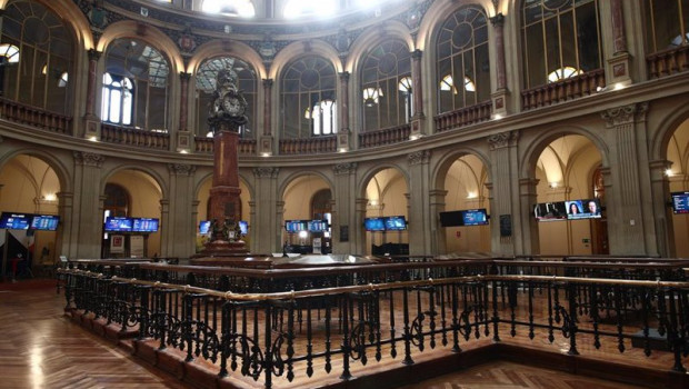 ep archivo   interior del edificio de la bolsa
