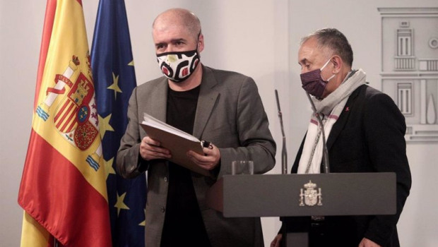 ep archivo   los secretarios generales de ccoo y ugt unai sordo y pepe alvarez