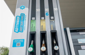 ep archivo   surtidores de una gasolinera