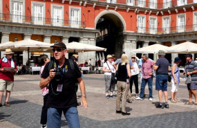 ep archivo   turismo turista turistas en madrid