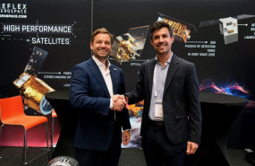 ep arkadia space suministrara un sistema de propulsion verde a reflex aerospace para una futura