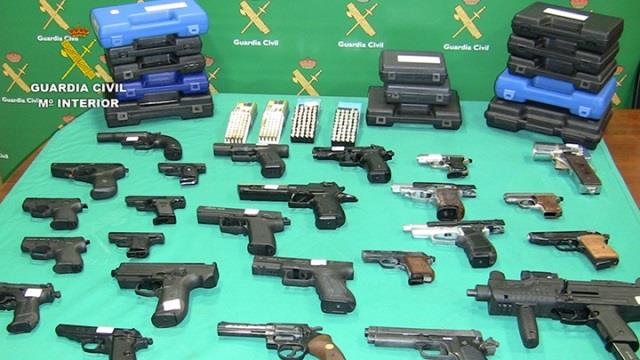 Armas intervenidas en la Operación Benjamín | GUARDIA CIVIL ep armas intervenidasla operacion benjamin