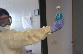 ep auara lanza una campana de crowdfunding para donar botellas de agua a hospitales con enfermos por