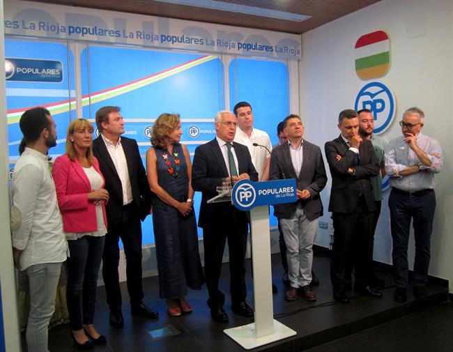 Ceniceros Anuncia Apoyo A Pablo Casado | EUROPA PRESS ep ceniceros anuncia apoyopablo casado