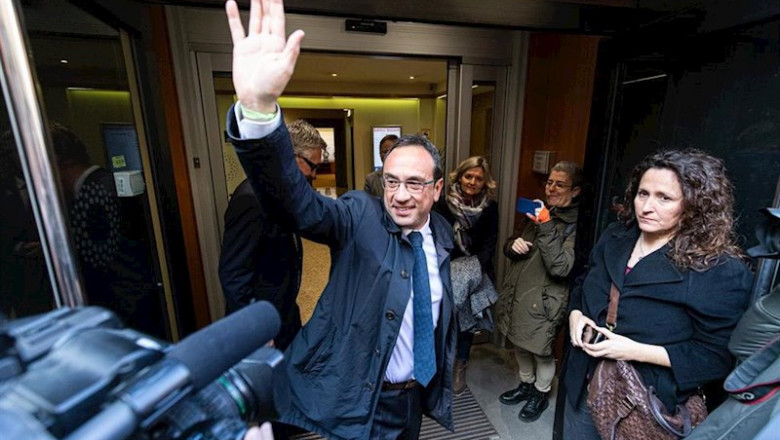El exconseller de Territorio y Sostenibilidad de la Generalitat Josep Rull llega a la Mútua Terrassa | PAU VENTEO - EUROPA PRESS ep el exconseller de territorio y sostenibilidad de la generalitat josep rull llega a la mutua