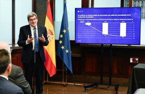ep el gobernador del banco de espana jose luis escriva durante la presentacion del capitulo de