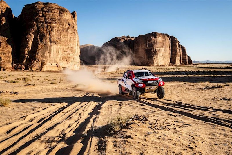 ep el piloto espanol fernando alonso toyota en un rally en arabia saudi