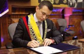 ep el presidente de ecuador daniel noboa