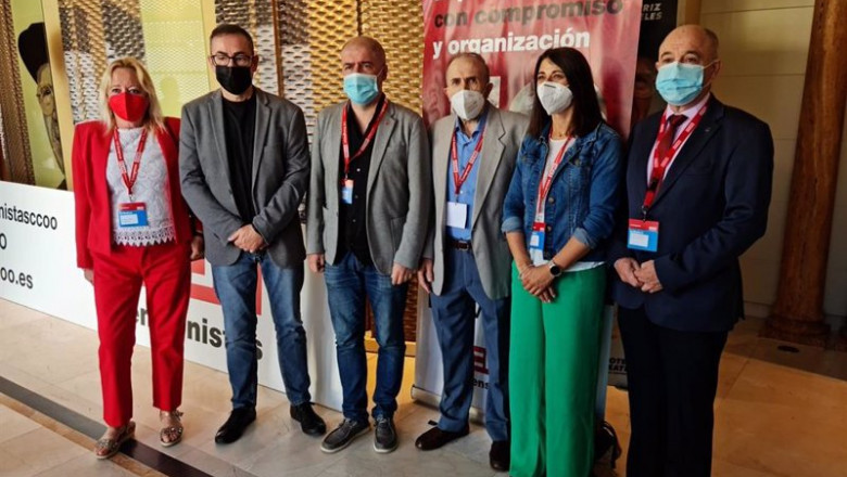 El secretario general de CCOO, Unai Sordo, en la foto de familia con motivo de la apertura del XIII Congreso Estatal de la Federación de Pensionistas y Jubilados del sindicato | AYUNTAMIENTO DE TOLEDO ep el secretario general de ccoo unai sordo en la foto de familia con motivo de la apertura del xiii