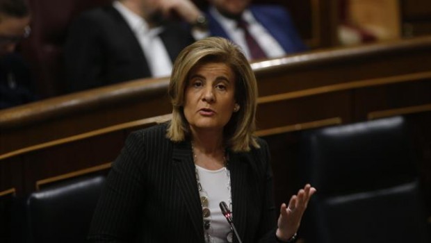 Fátima Báñez en el Congreso | EUROPA PRESS ep fatima banezcongreso 20170215