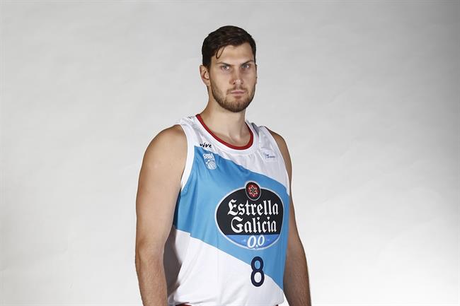 ep jordan bachynski jugadormonbus obradoiro