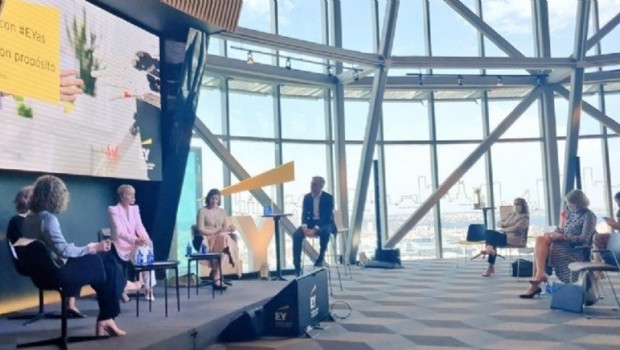 ep la secretaria de estado de digitalizacion e inteligencia artificial participa en un evento de ey