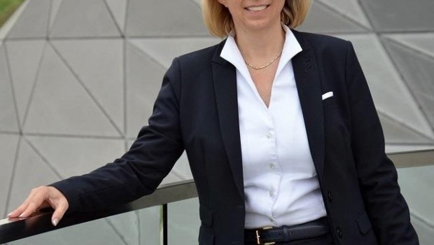 ep melanie schillinger nueva directoraoperacionesalphabet internacional
