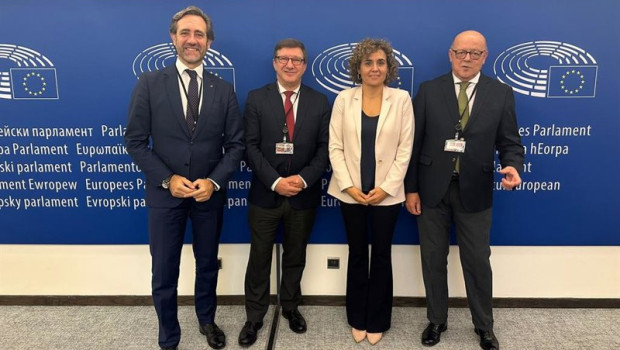 ep mesa del turismo mantiene las primeras reuniones en bruselas tras inscribirse en el registro de