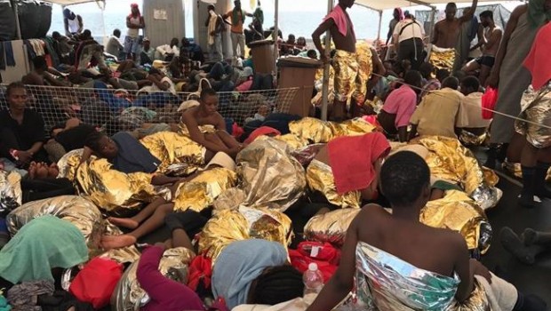 ep migrantesrefugiados rescatadosun barcomsfmediterraneo
