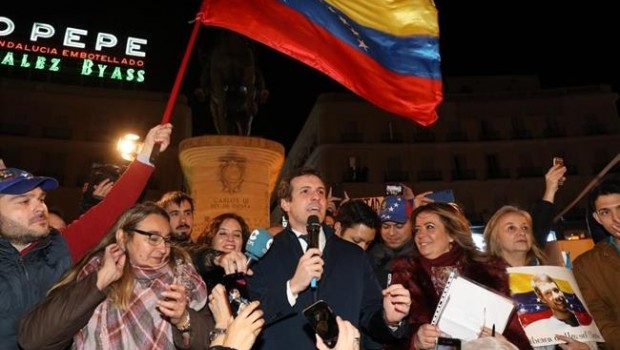 ep pablo casado apoyaguido como presidentevenezuelaun actosol