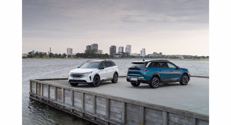 ep peugeot lanza su nuevo suv electrificado el 5008 desde 39660 euros ep peugeot lanza su nuevo suv electrificado el 5008 desde 39660 euros