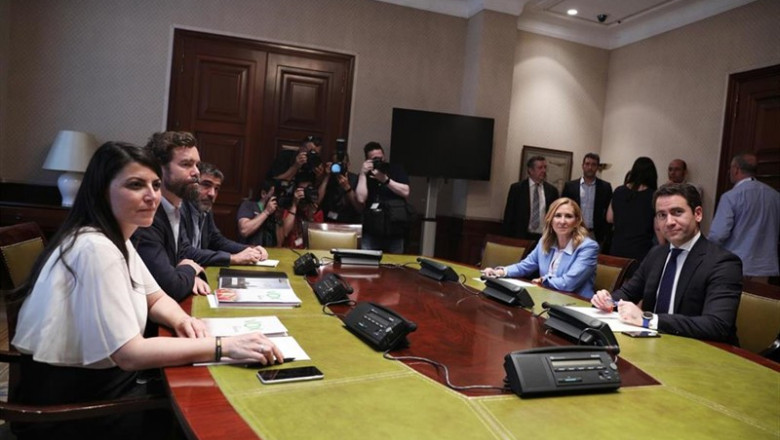 El PP y Vox se reúnen en el Congreso de los Diputados | Jesús Hellín - Europa Press ep ppvoxreunencongresolos diputados