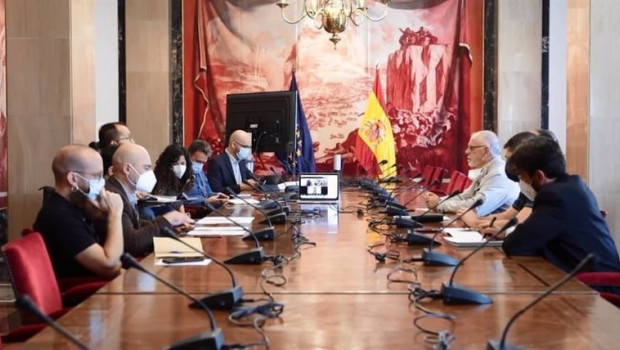 ep reunion entre unidas podemos y la patronal conpymes