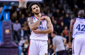 ep shane larkin jugando con el anadolu efes
