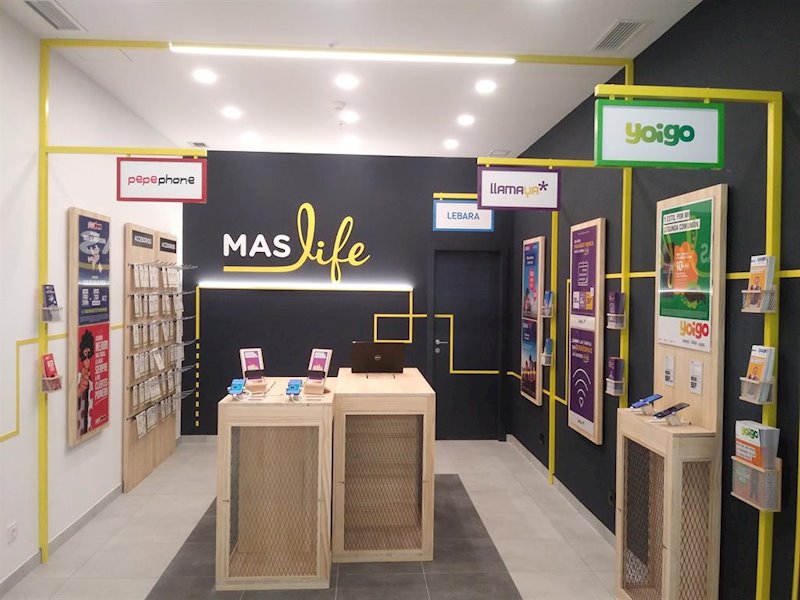 ep tienda multimarca maslife del grupo masmovil en vallsur