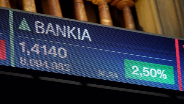 ep valores de bankia en los paneles del palacio de la bolsa en madrid espana a 16 de septiembre de