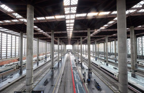 ep varias personas en las vias de la estacion puerta de atocha almudena grandes a 30 de diciembre de ep varias personas en las vias de la estacion puerta de atocha almudena grandes a 30 de diciembre de