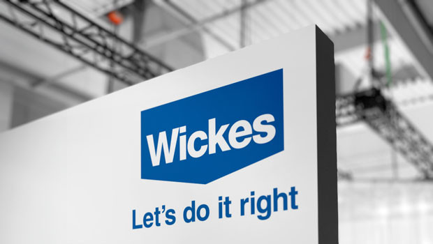dl wickes group plc wix consommation discrétionnaire détaillants de détail détaillants de rénovation domiciliaire ftse all share logo 20240126 1254