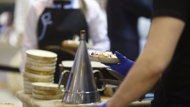 ep archivo   stand de galicia en fitur en madrid tapa de pulpo gastronomia comida cocina cocinar