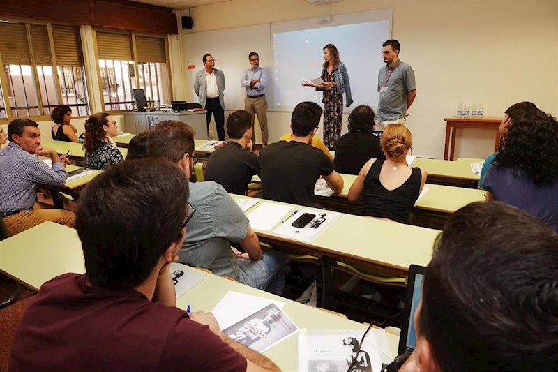 ep aula de la facultad de filosofia y letras de la universidad de malaga