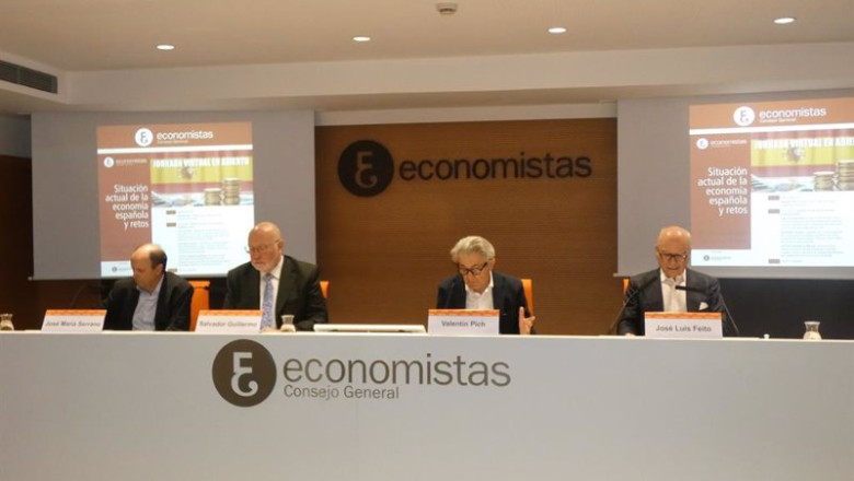 ep de izda a dcha jose maria serrano salvador guillermo valentin pich y jose luis feito ep de izda a dcha jose maria serrano salvador guillermo valentin pich y jose luis feito