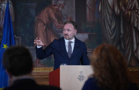 ep el comisario europeo de energia y vivienda dan jorgensen ofrece declaraciones a los medios tras