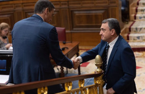 ep el presidente del gobierno pedro sanchez i se despide del portavoz del pnv en el congreso aitor