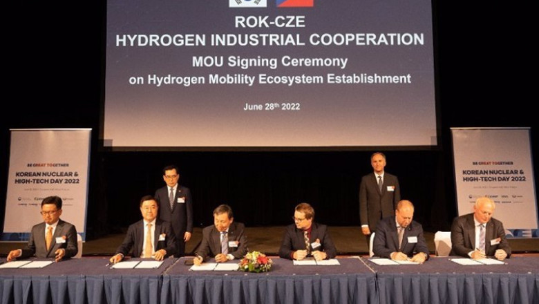 Hyundai Motor firma un Memorando de Entendimiento Multilateral para establecer un ecosistema de movilidad de hidrógeno en la República Checa | HYUNDAI ep hyundai motor firma un memorando de entendimiento multilateral para establecer un ecosistema de