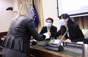 ep la secretaria primera de la comision de presupuestos patricia blanquer i y la presidenta de la