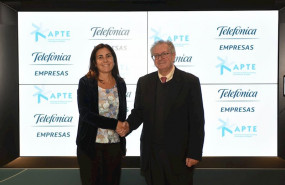 ep maria jesus almazor consejera delegada de telefonica espana y felipe romera presidente de la