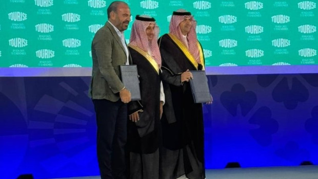 ep melia renueva su acuerdo con arabia saudi para impulsar nuevos proyectos hoteleros en los