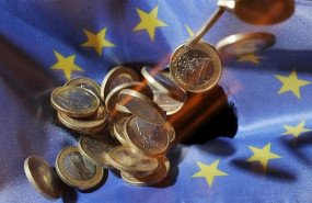 ep monedes deuro sobre la bandera de la ue ep monedes deuro sobre la bandera de la ue
