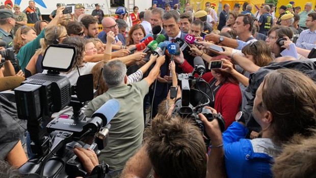 ep pedro sanchez atiendelos mediossant lloren