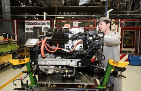 ep trabajador de una planta de automoviles