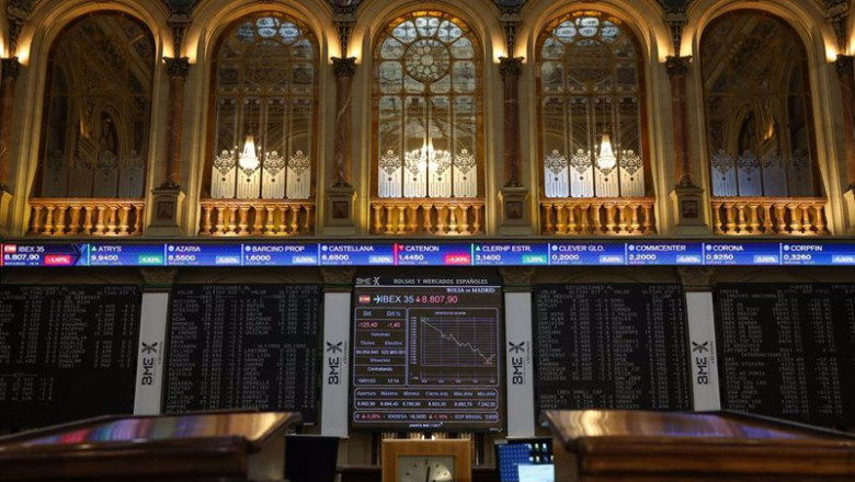 ep un panel del ibex 35 en el palacio de la bolsa a 19 de enero de 2023 en madrid espana el ibex 35 ep un panel del ibex 35 en el palacio de la bolsa a 19 de enero de 2023 en madrid espana el ibex 35