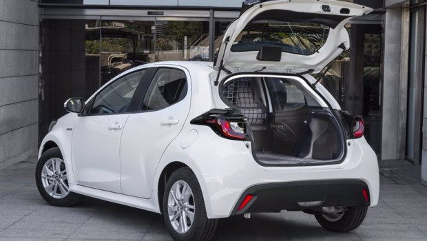 ep yaris ecovan