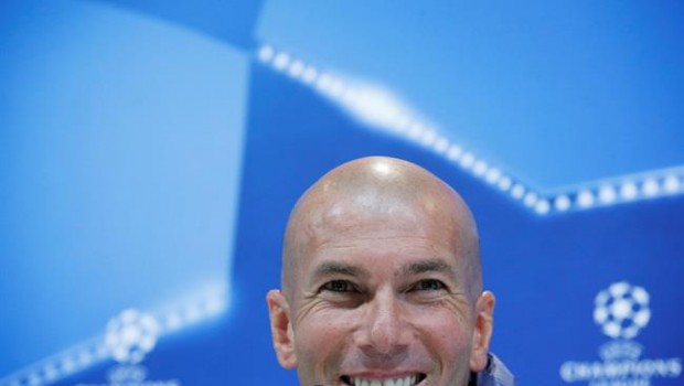 ep zinedine zidane entrenadorreal madridruedaprensa previarm-atm