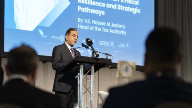 nasser al jashmi head of the omani delegation to the strategic advisory group during the forum in london 002