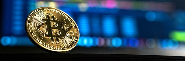 Bitcoin: séptimo mes consecutivo construyendo mínimos y máximos crecientes