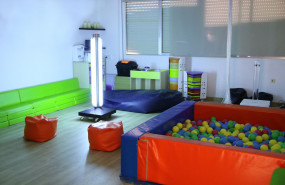 1601320318 lamparas ultravioleta columna vertical movil